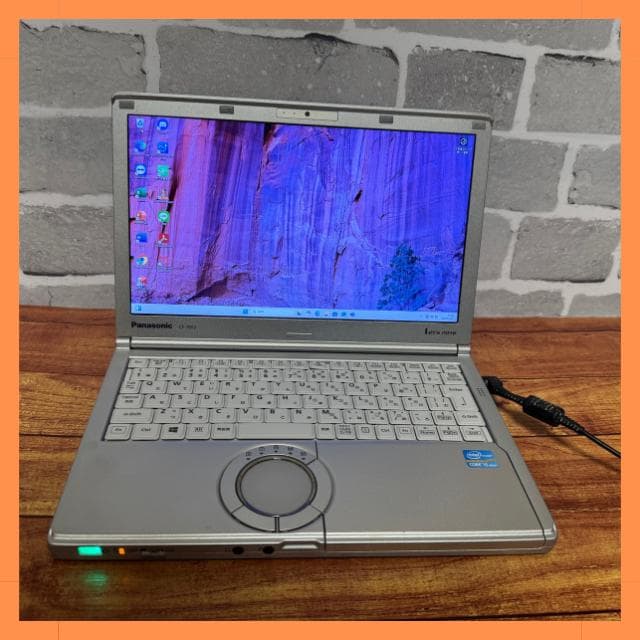 ✨12.1型モバイルPC×SSD換装済Panasonic Let's Note✨