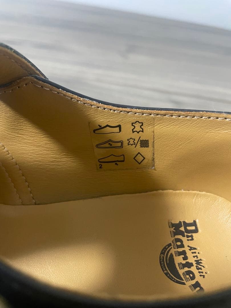 【TMO】Dr. MARTENS POLLEY T BAR SHOE