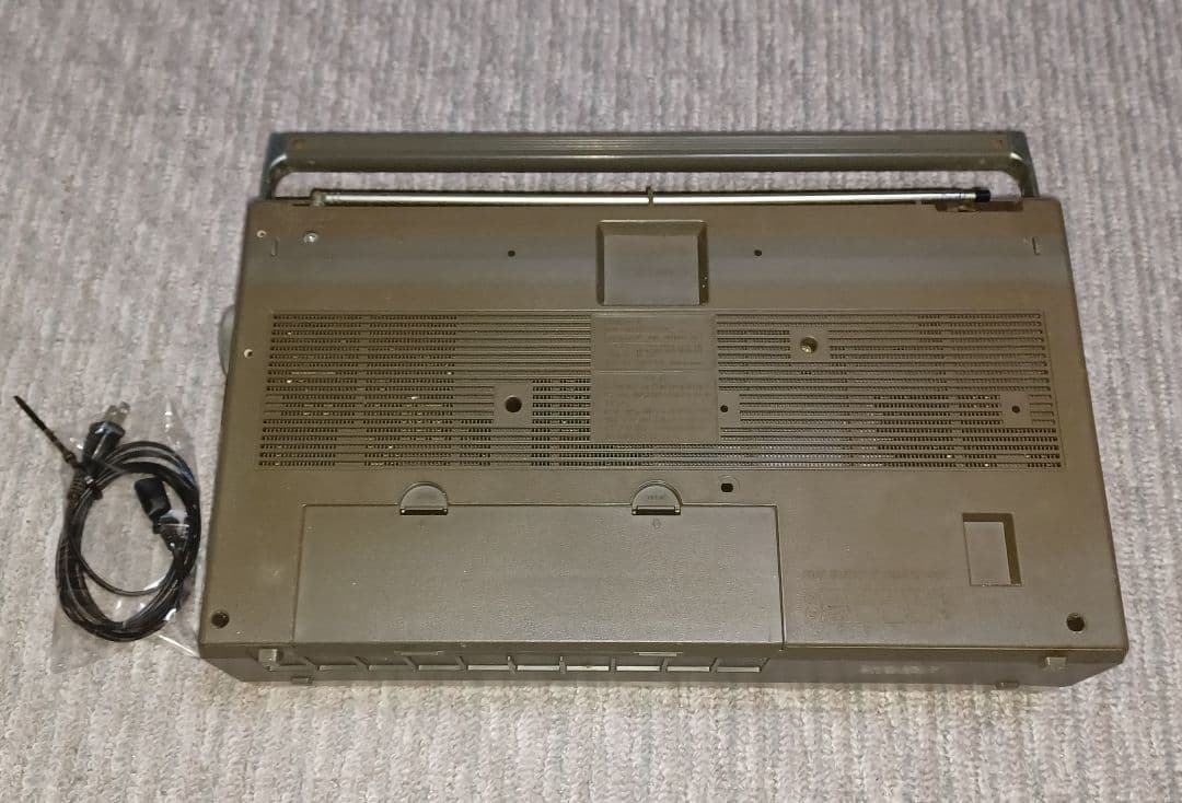 ⚫昭和　National　ナショナル　 カセット　ラジカセ