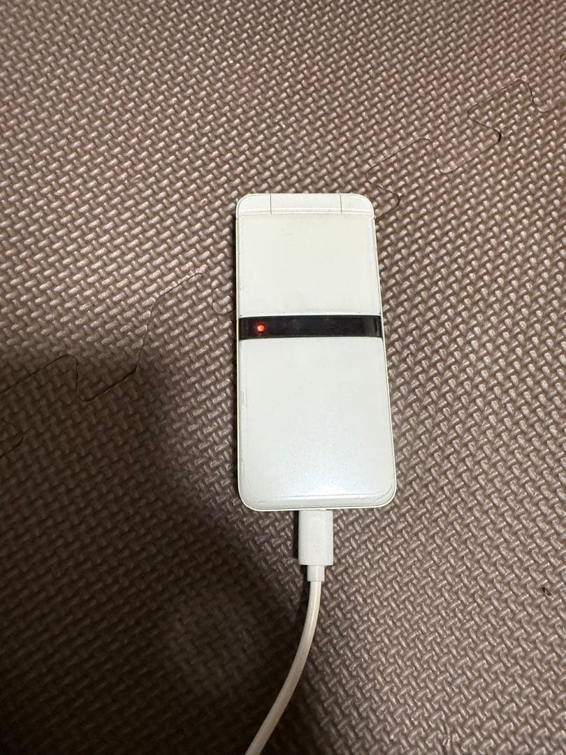 docomo DIGNO ホワイト KY-42C