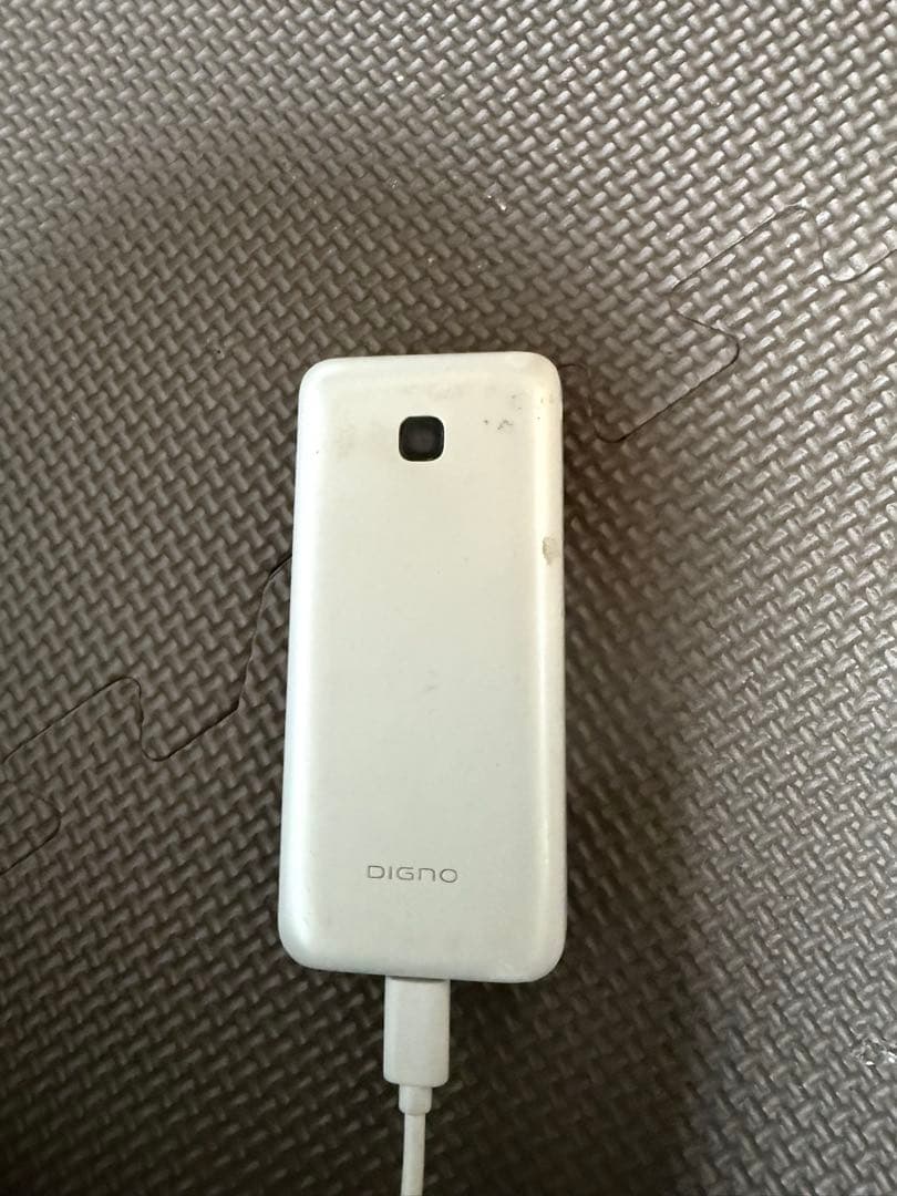 docomo DIGNO ホワイト KY-42C