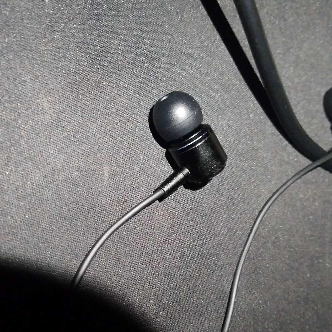 百貨店のイヤホン