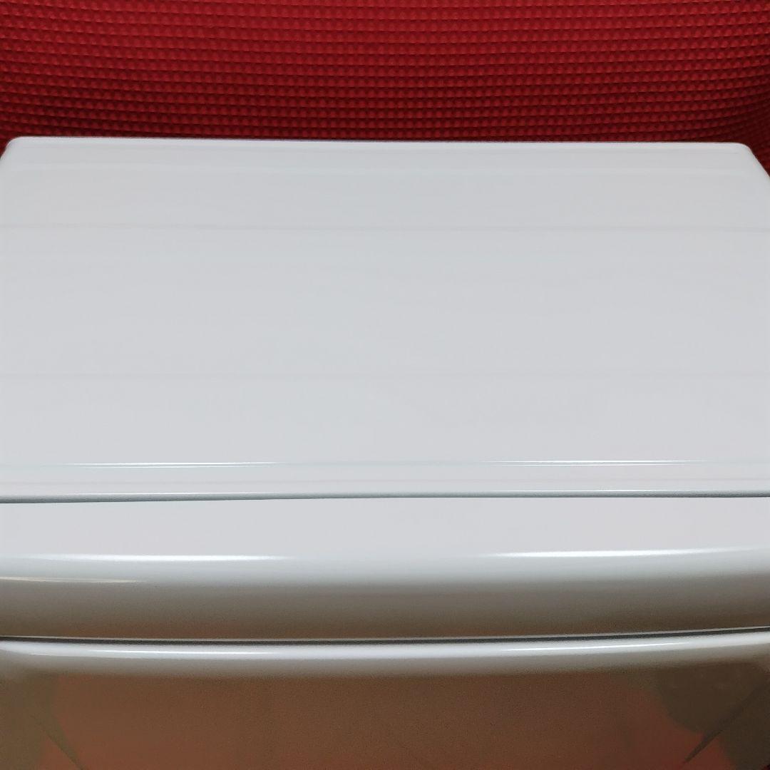 極美品！　除湿形電気衣類乾燥機 HITACHI　 DE-N40WX乾燥容量4kg