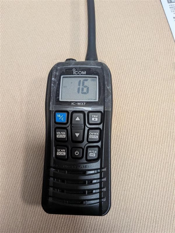 国際VHFトランシーバー　ICOM IC-M37J
