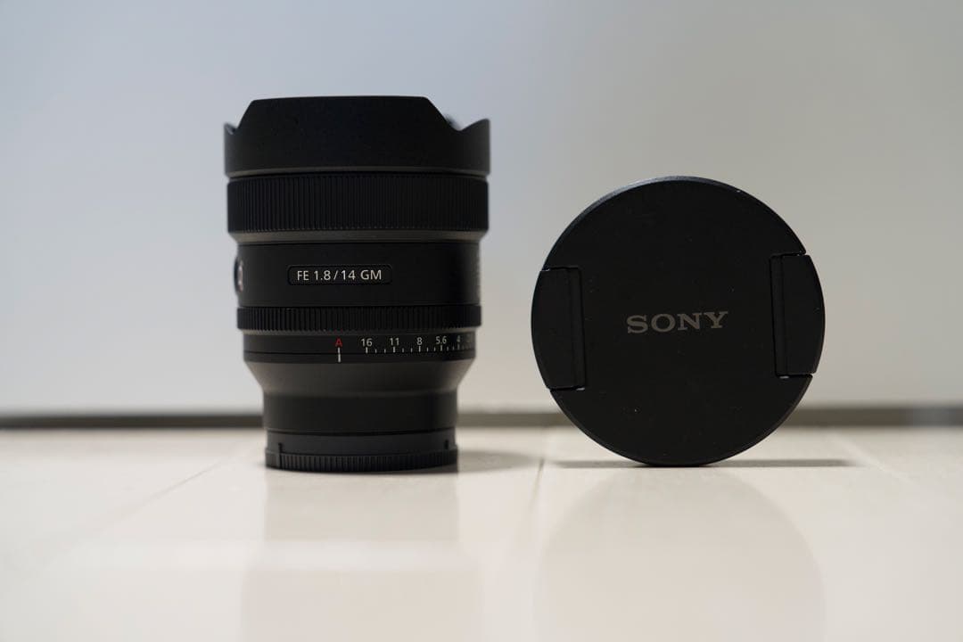 【美品】SONY FE 14mm F1.8 GM レンズ