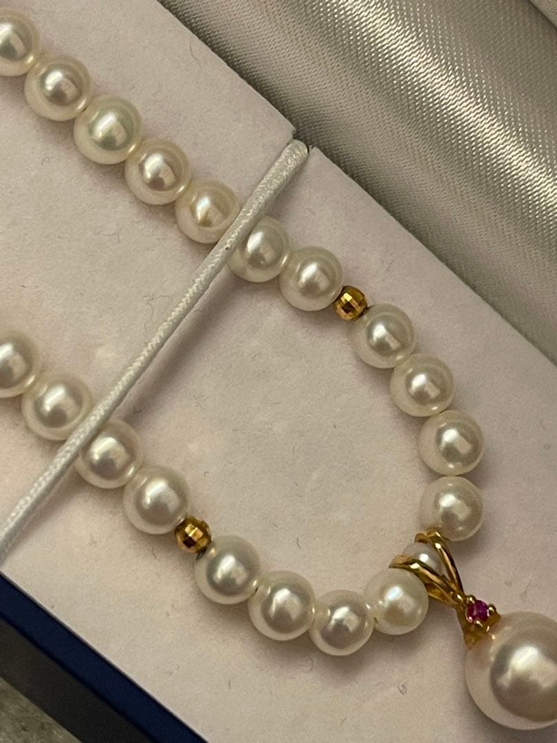 TSUTSUMI ホワイトパール　本真珠　ネックレス チャームK18 金具