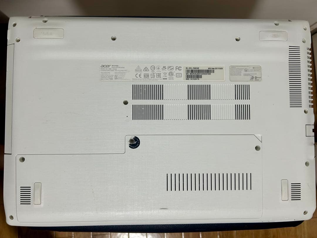 acer Aspire E5-576 ノートPC Core i5-7200U