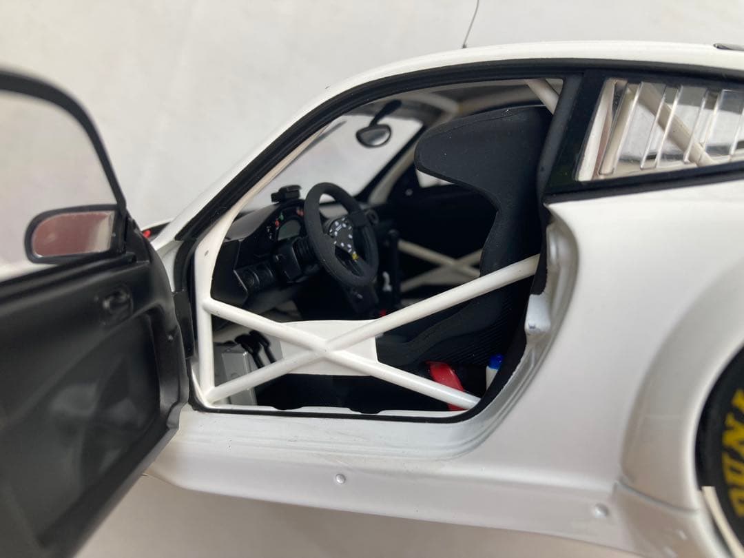 AUTOart 1/18 ポルシェ911 GT3 RSR お年玉最終価格！