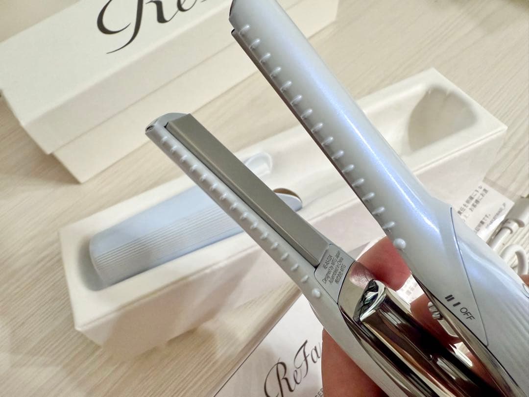 ☆超美品☆ReFa FINGER IRON ST ホワイト　オイル付き