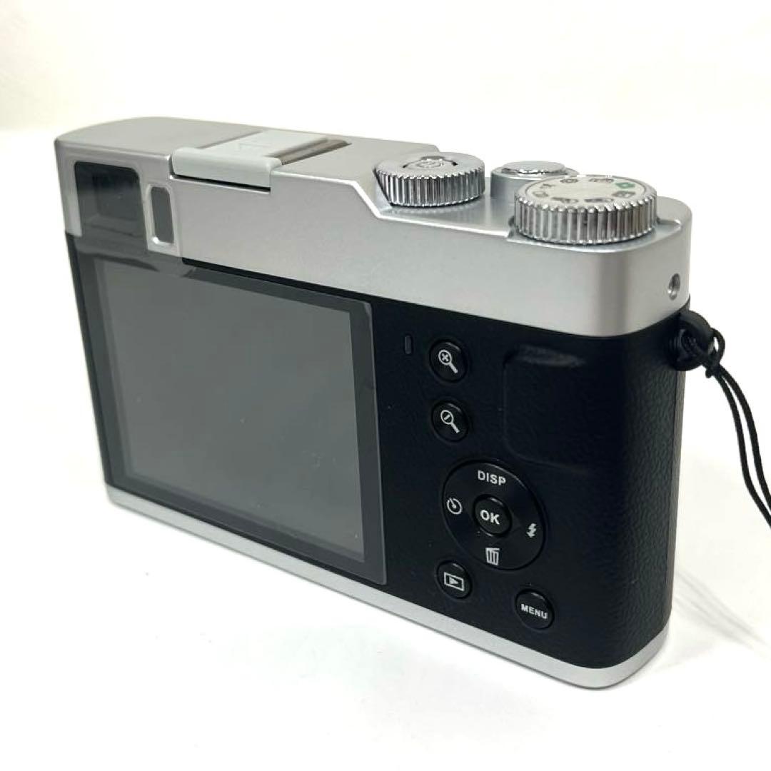 【すぐ使える♪】4Kデジタルカメラ　DC202 簡単操作コンデジ　セット