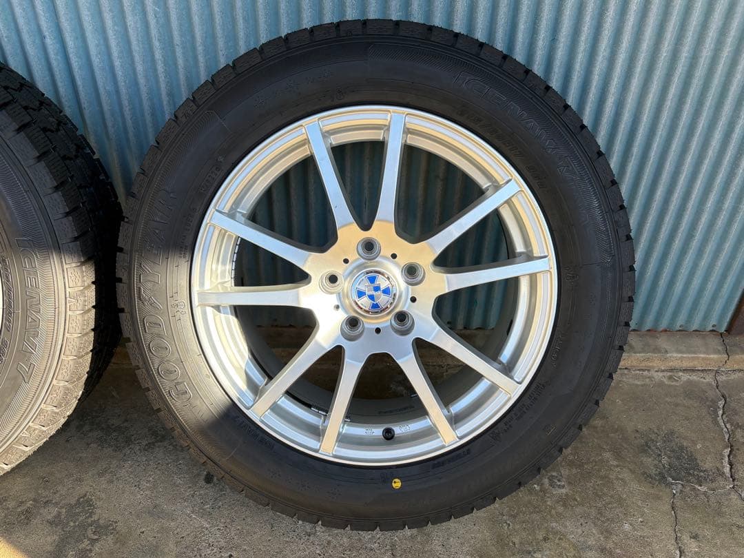 【未使用タイヤ】 215/60R17 スタッドレス•ホイール４本セット