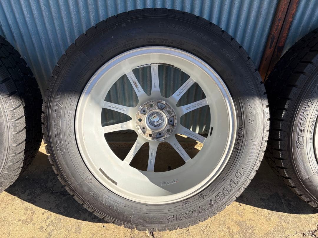 【未使用タイヤ】 215/60R17 スタッドレス•ホイール４本セット