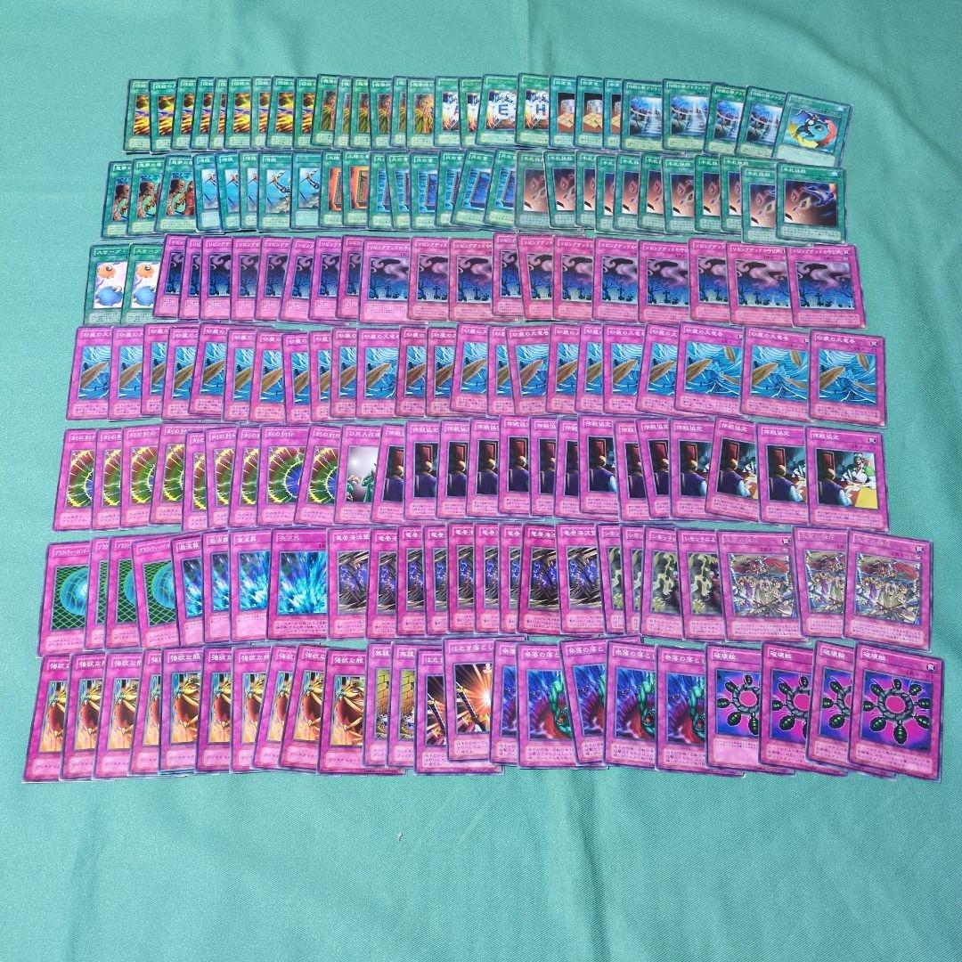 d*u様 遊戯王　引退品　初期　2期　3期〜　大量　まとめ売り　2000枚以上