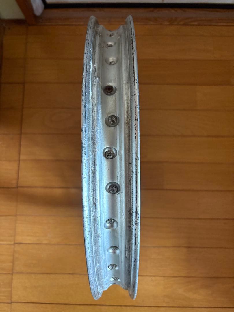 スポークホイール シルバー 使用感あり