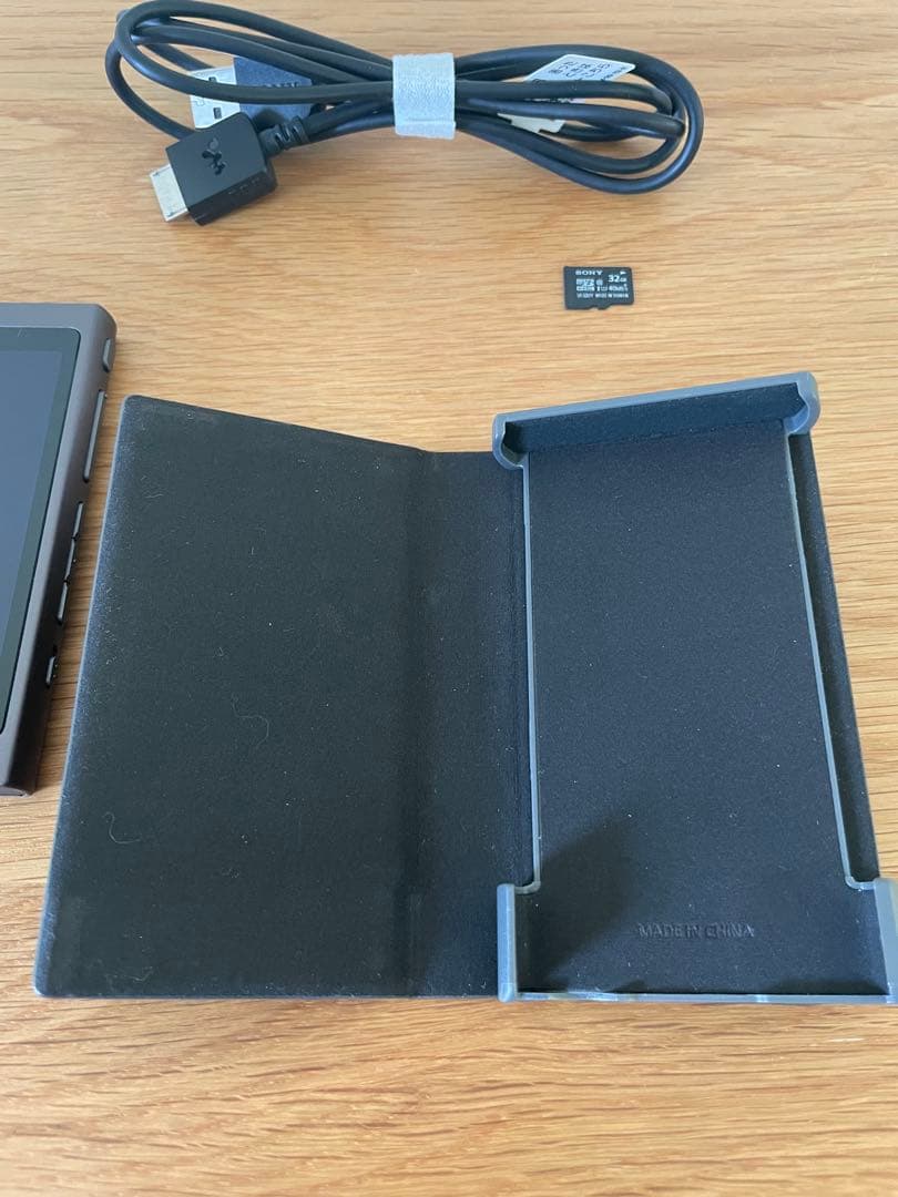 SONY WALKMAN NW-A45 32GBカード付き