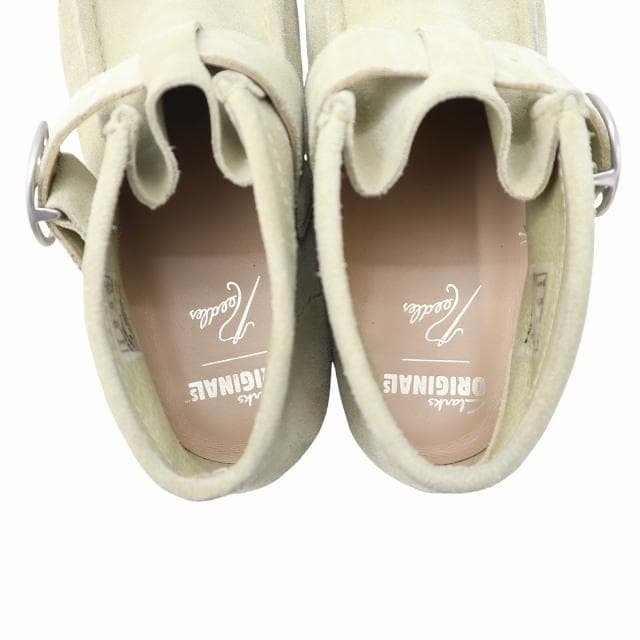 クラークス×ニードルス ワラビーBT ピースバックル メープルスエード ブーツ