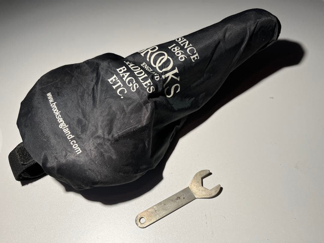 BROOKS レザーサドル 黒