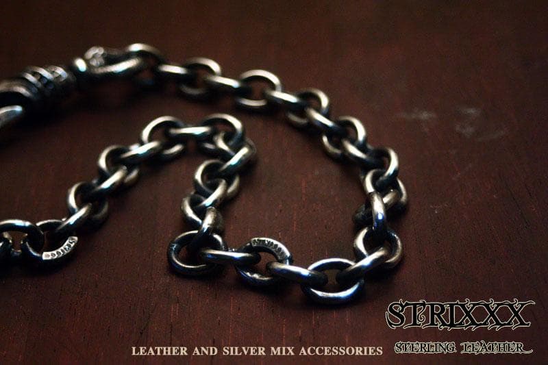 11　あずきウォレットチェーン（アクセント彫刻コマ入り） STRIXXX