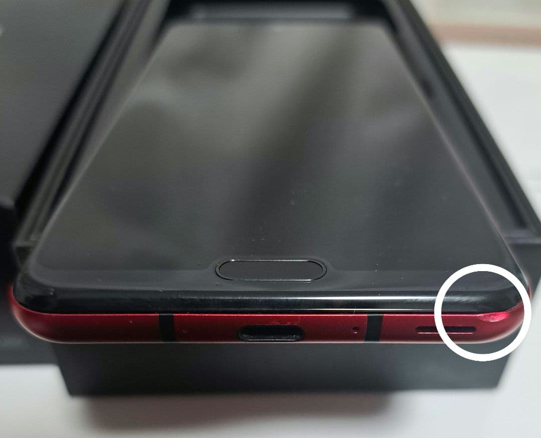 中古傷あり初期化済みSHARPAQUOSR3レッドスマートフォンSH04L