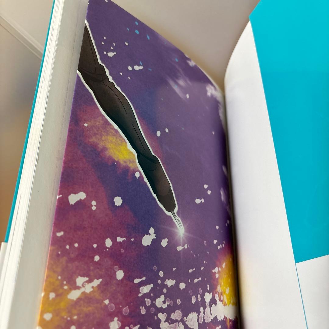 ユーリ!!! ON ICE 公式ガイドブック　公式ファンブック　2冊セット