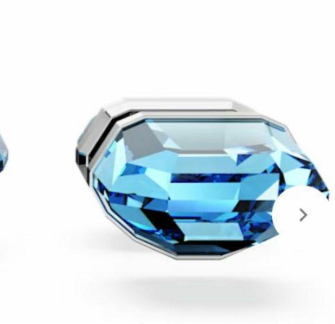 スワロフスキー　Lucent 片耳用 ピアス swarovski