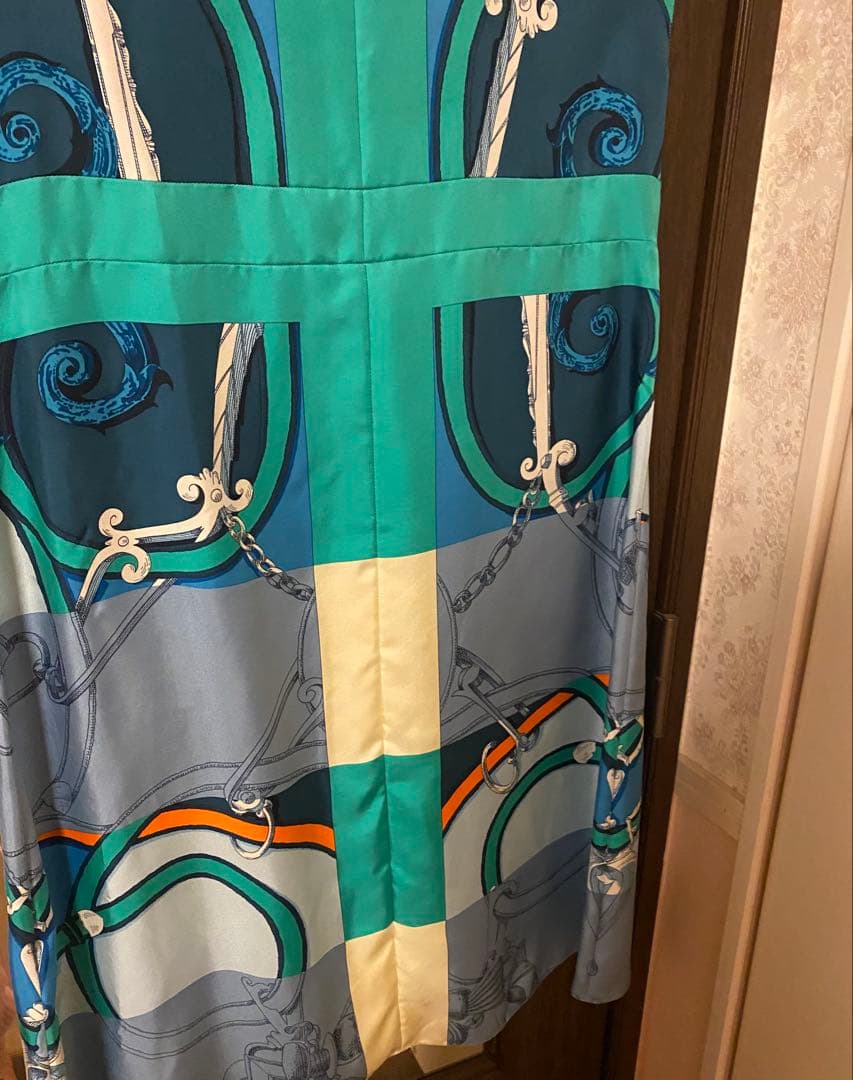 【本日お値引き中】美品　hermes エルメス ワンピース　ブルー