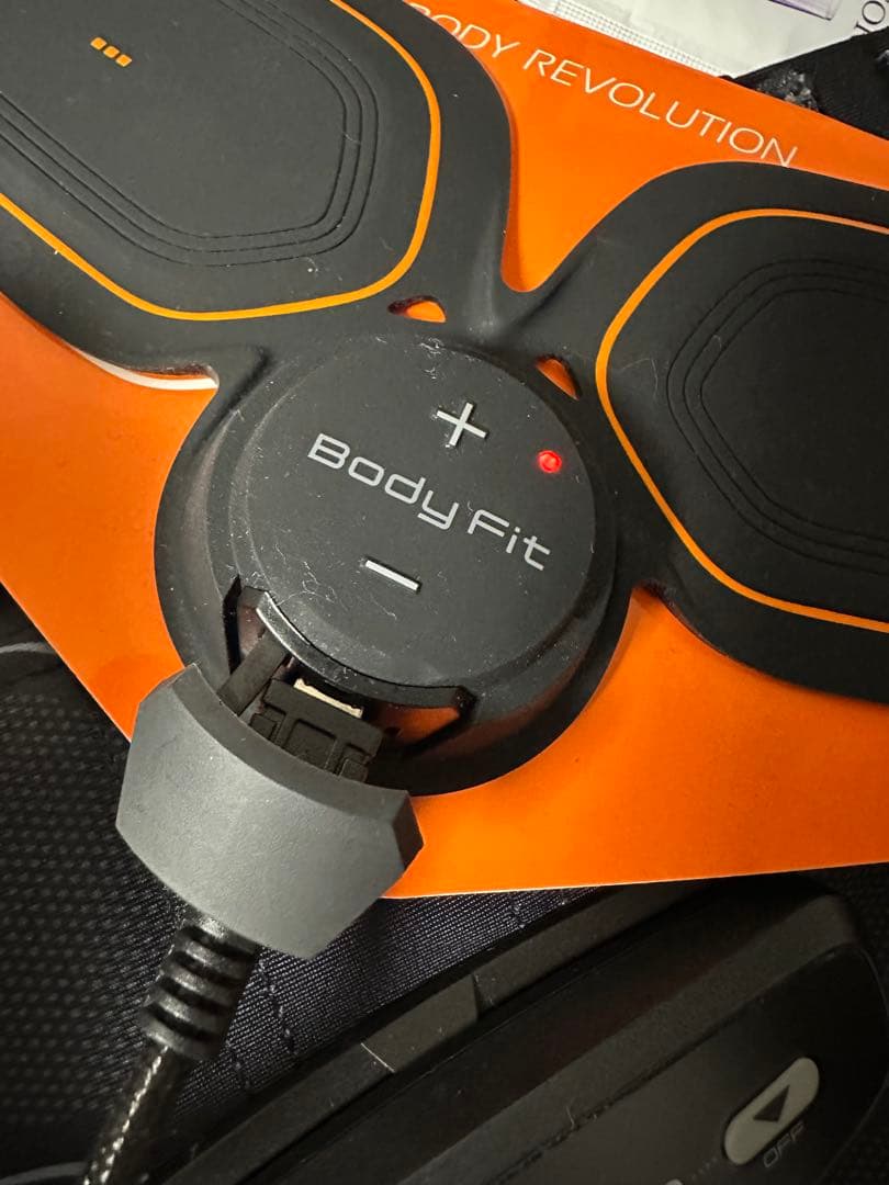 さらにプライスダウン！MTG SIX PAD シックスパッド ボディフィット2