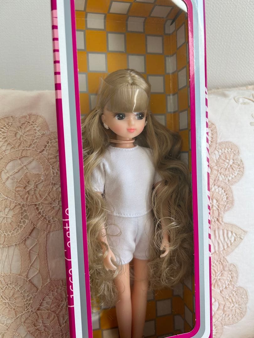 りかちゃんキャッスル　りかちゃん　新品、未使用