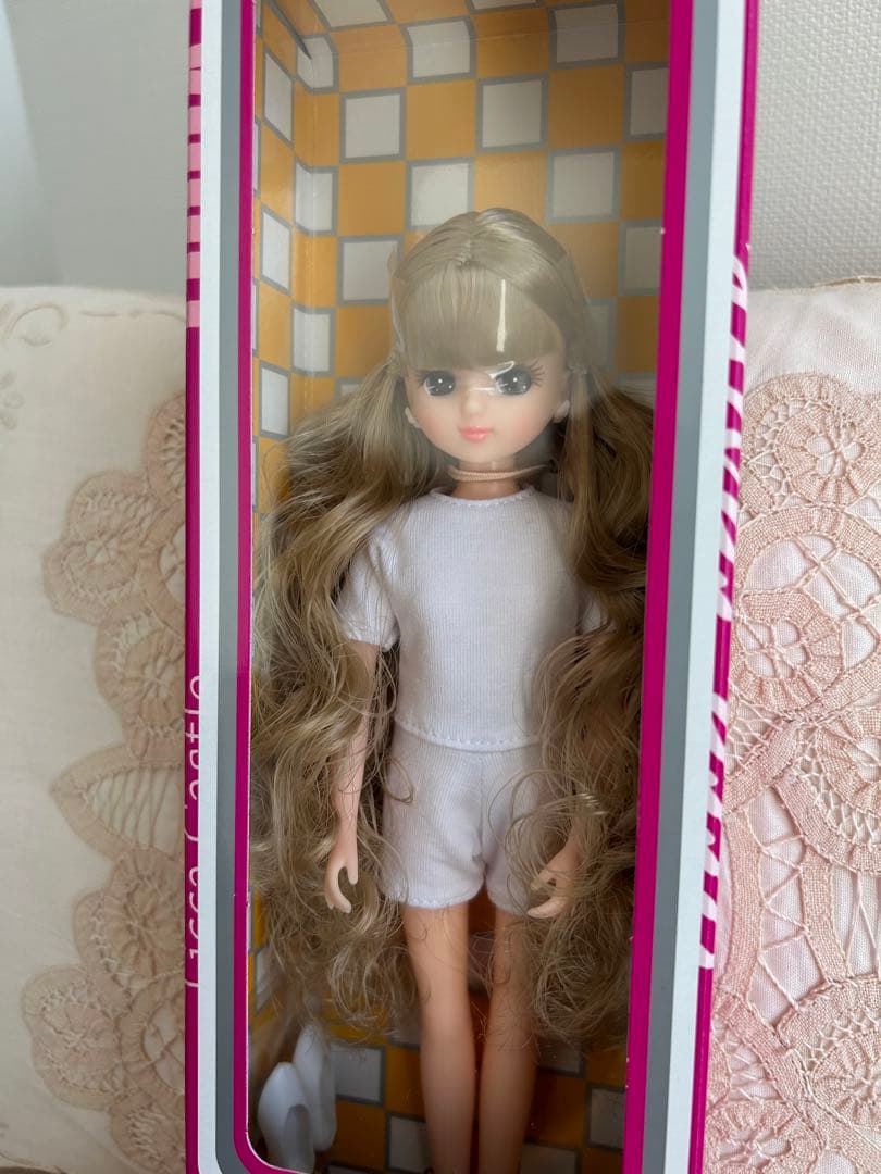 りかちゃんキャッスル　りかちゃん　新品、未使用