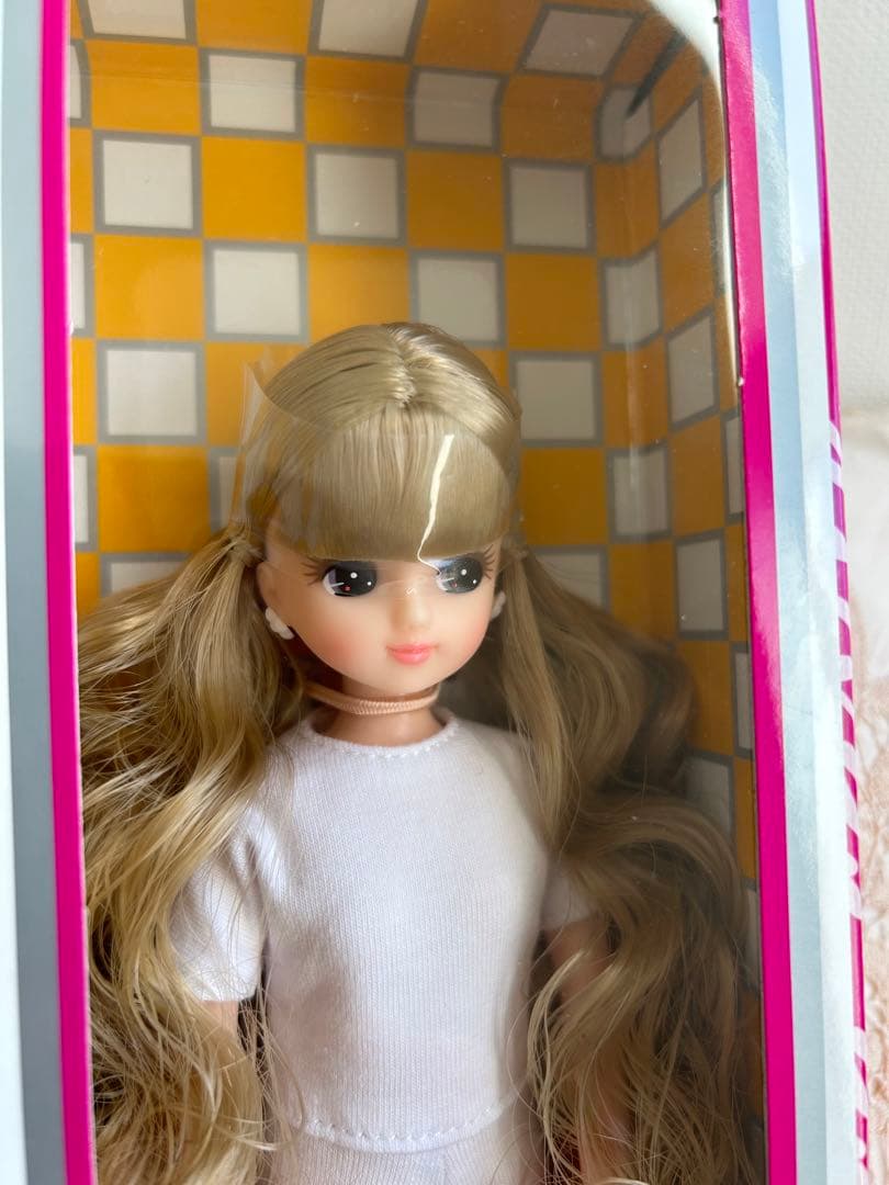 りかちゃんキャッスル　りかちゃん　新品、未使用