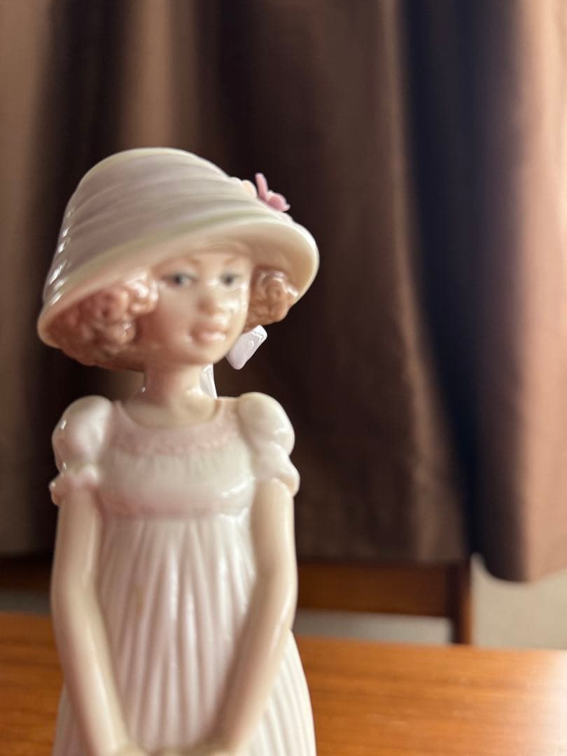 【希少】リヤドロ　リトルレディ