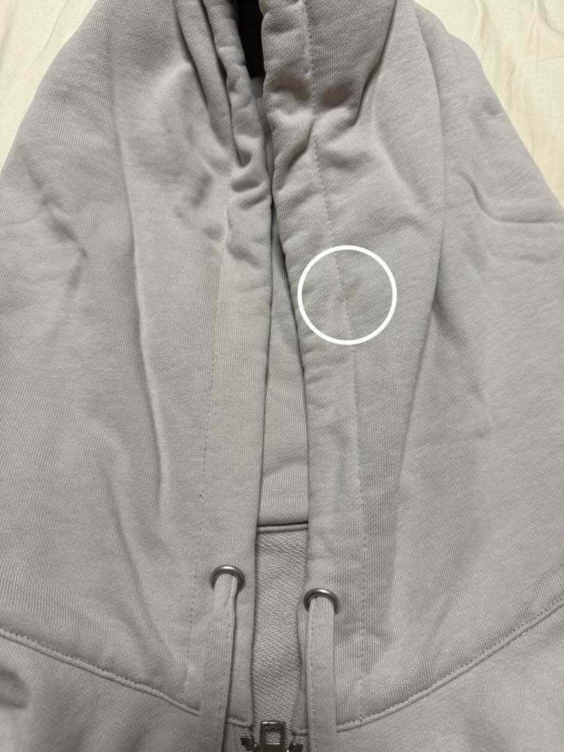 fiction tokyo ハートジップアップフーディー