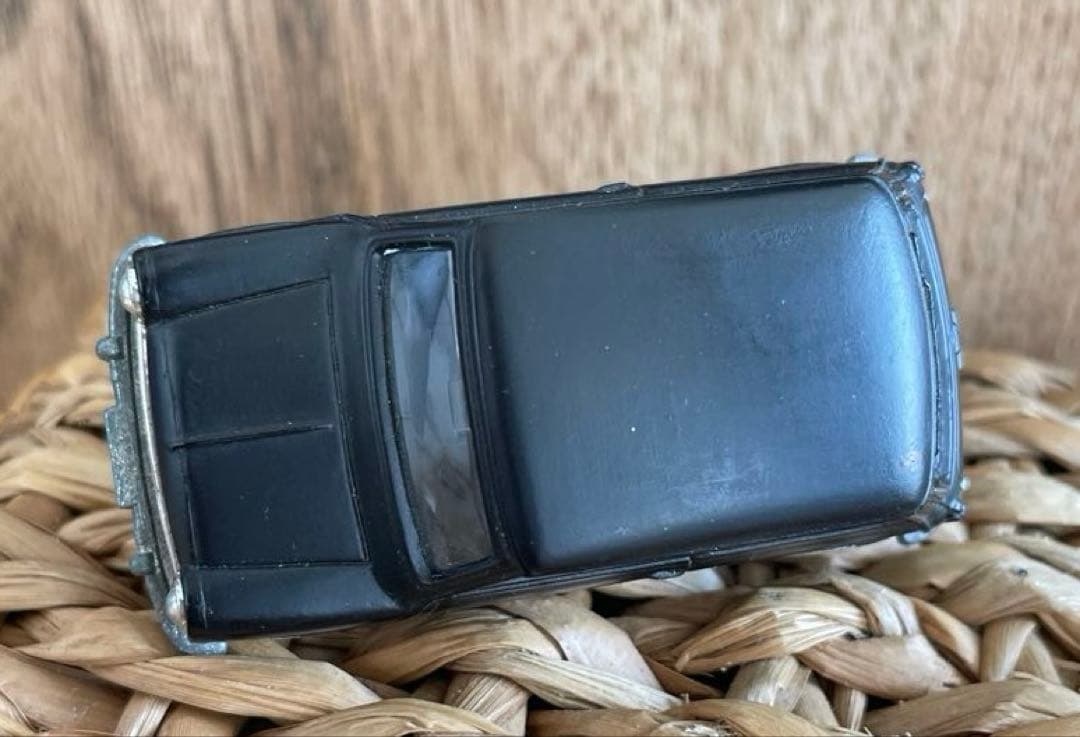 〈トミカ〉F8 ミニクーパー 丸栄特注 艶消黒 (日本製)