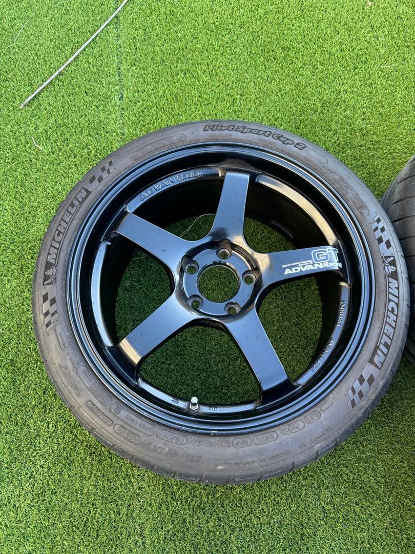 ADVAN Racing GT 18インチ　8.5J +38 4本