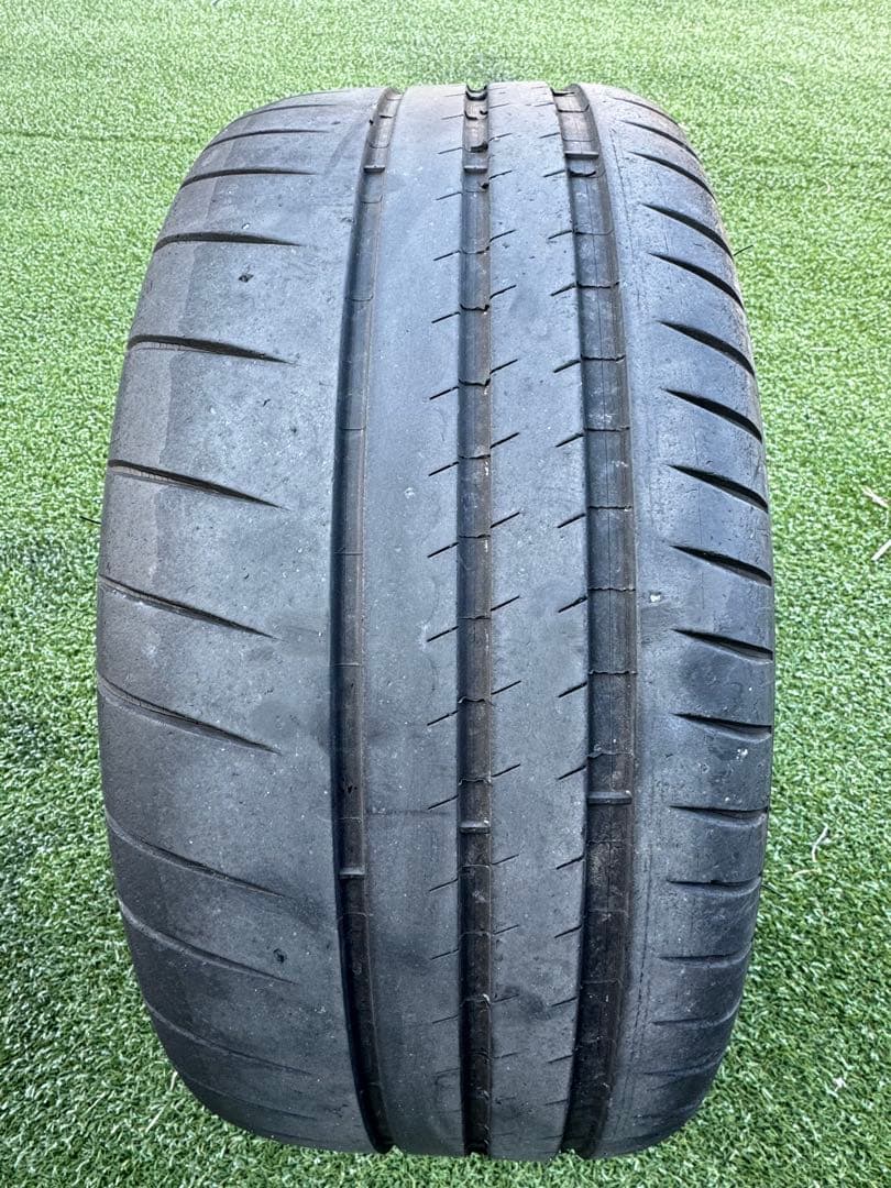 ADVAN Racing GT 18インチ　8.5J +38 4本