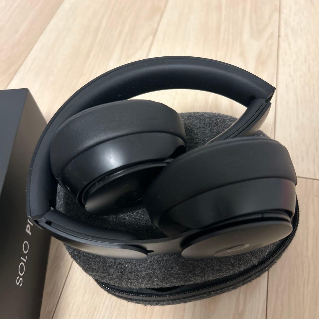 Beats SOLO PRO ワイヤレスヘッドホン