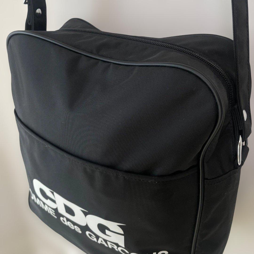 CDG コムデギャルソン 美品 CLASSICショルダーバック 定価¥29700