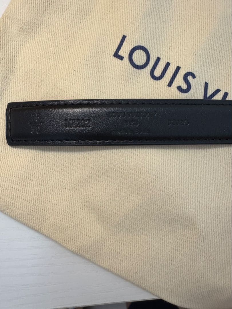 ルイヴィトン ベルト・プリティーLV 20MM リバーシブル