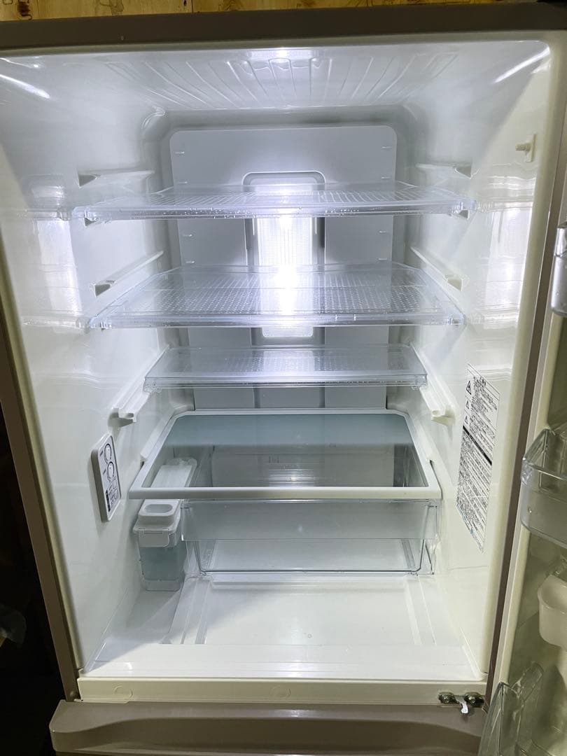 TOSHIBA 2015年製ノンフロン冷蔵庫（375L）　大型