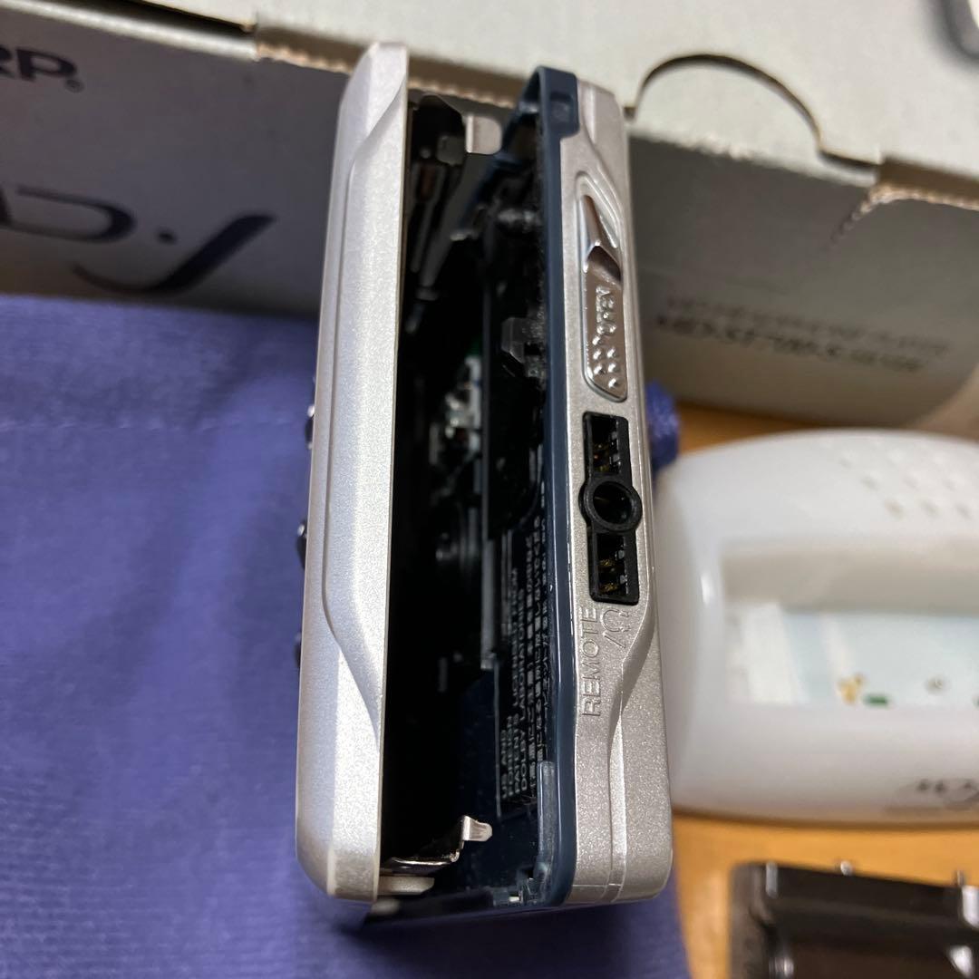 SHARP ポータブルMDプレーヤー MD-ST700-S シルバー音出し確認済