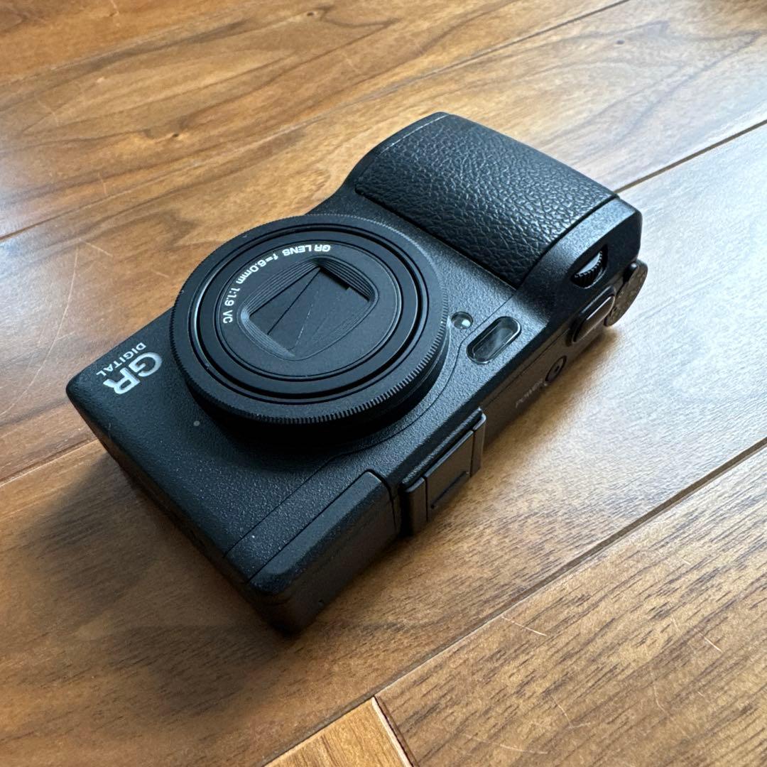 RICOH GR DIGITAL IV コンパクトデジタルカメラ