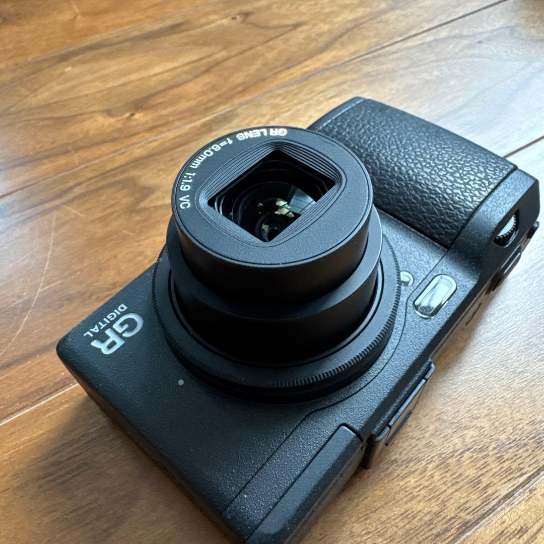 RICOH GR DIGITAL IV コンパクトデジタルカメラ