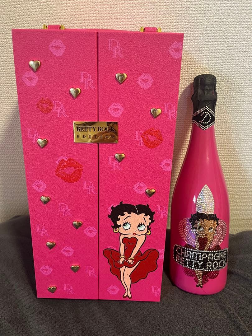 BETTY ROCK シャンパン ベティ・ブープデザイン