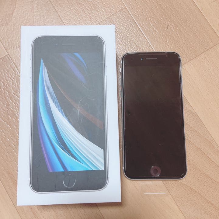 iPhoneSE （第2世代）　本体