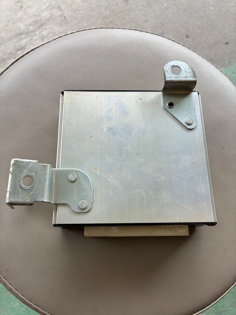 ダイハツS210P ハイゼットトラック エンジンECU 89560-97D80