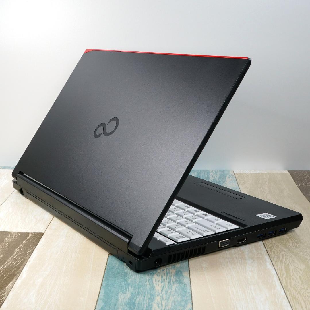 メモリ増設可✨美品の２０２１年製✨第１０世代コアｉ５に高性能ＳＳＤ＆１６Ｇメモリ