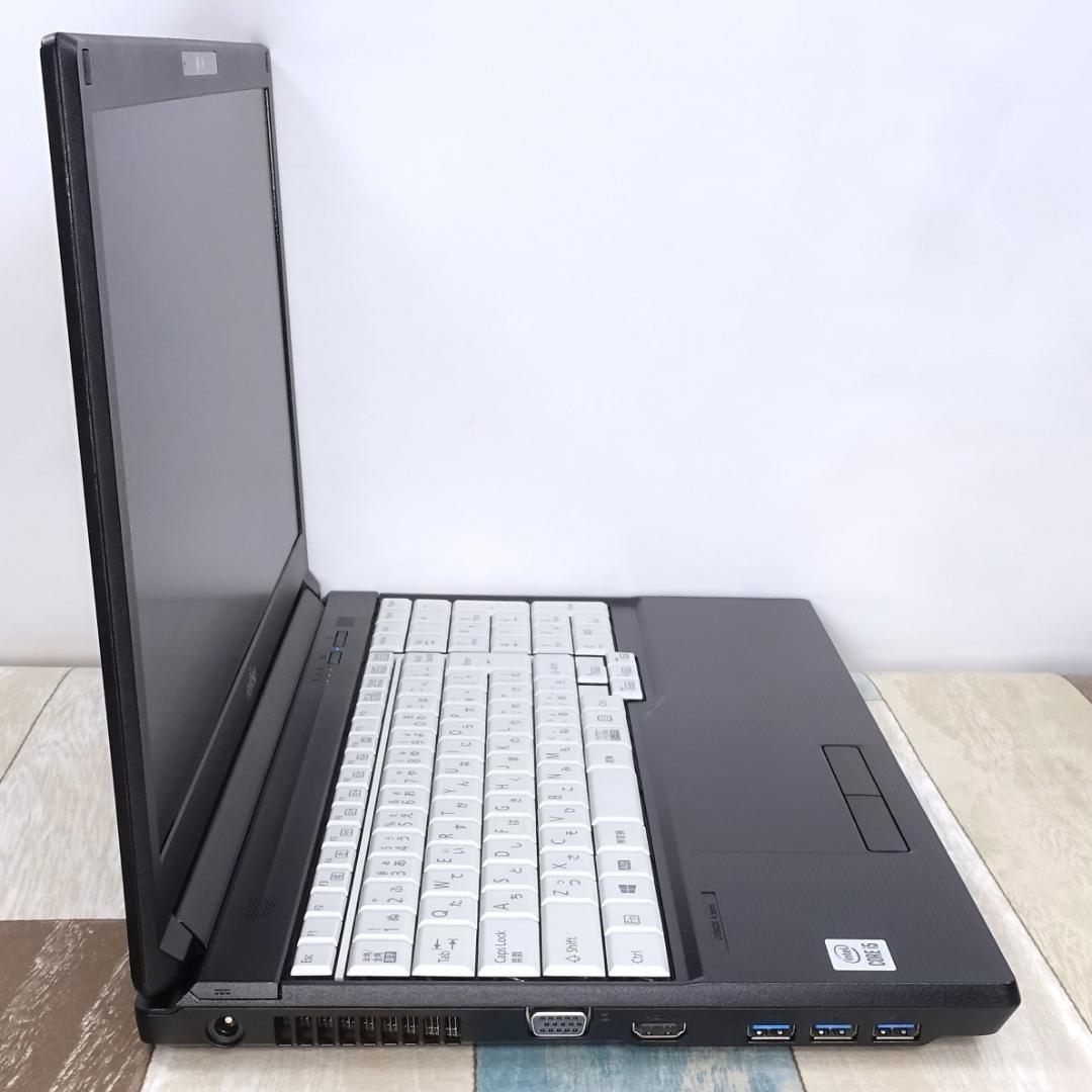 メモリ増設可✨美品の２０２１年製✨第１０世代コアｉ５に高性能ＳＳＤ＆１６Ｇメモリ