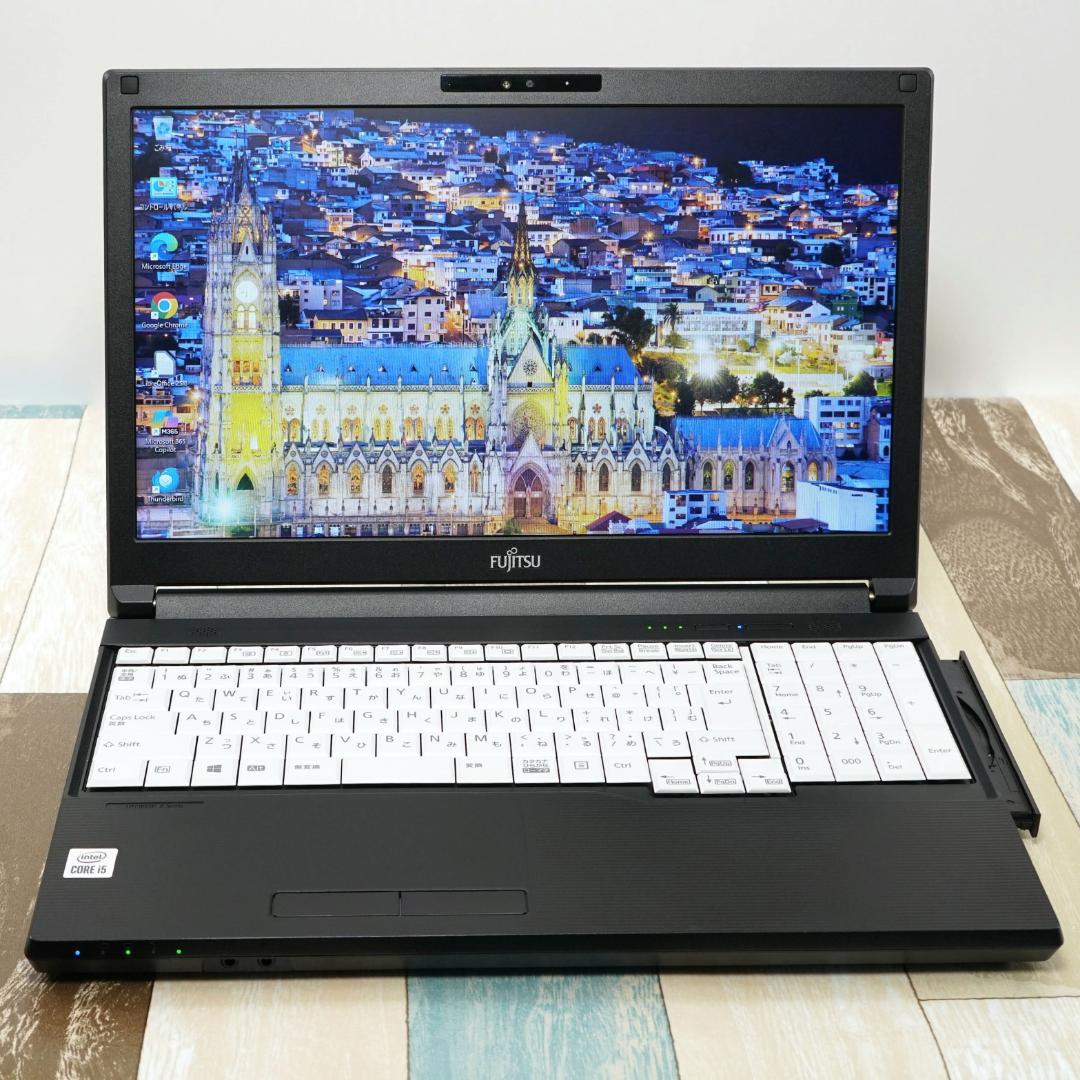 メモリ増設可✨美品の２０２１年製✨第１０世代コアｉ５に高性能ＳＳＤ＆１６Ｇメモリ