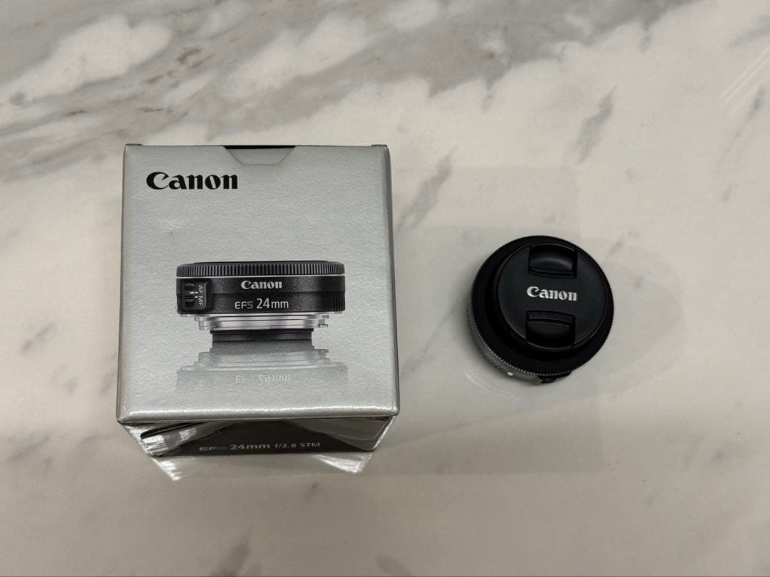 （最終値下げ）美品　Canon単焦点EFS24mmF2.8STM