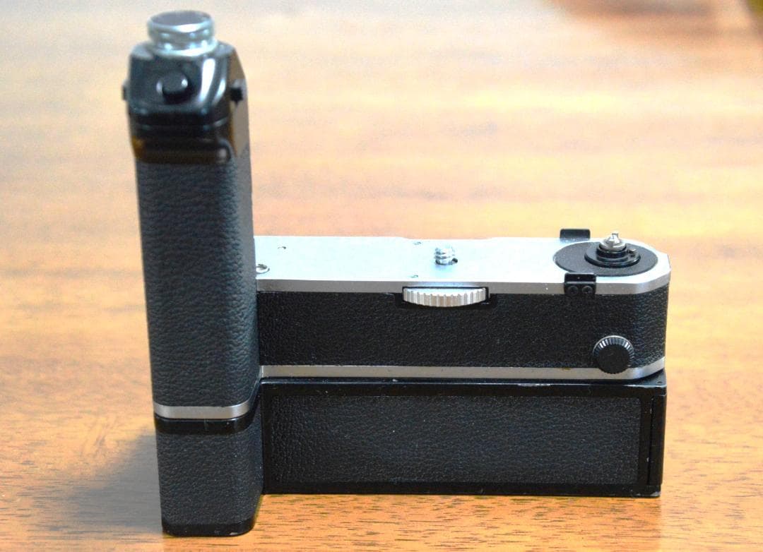 Nikon F2モータードライブ MB-1MD-2